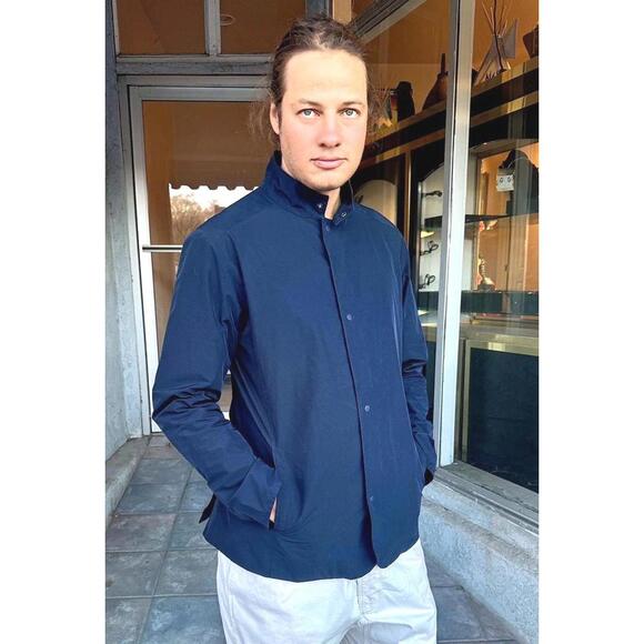 Peter Millar Mercher Navy Windproof Water-Resistant JacketMen’s L